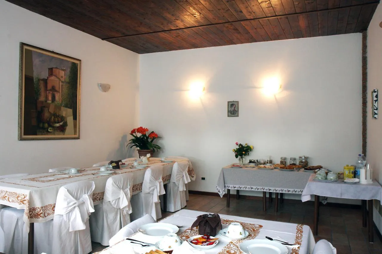 Agriturismo Santa Maria Bressanoro Villa Castelleone 0*,  Italy